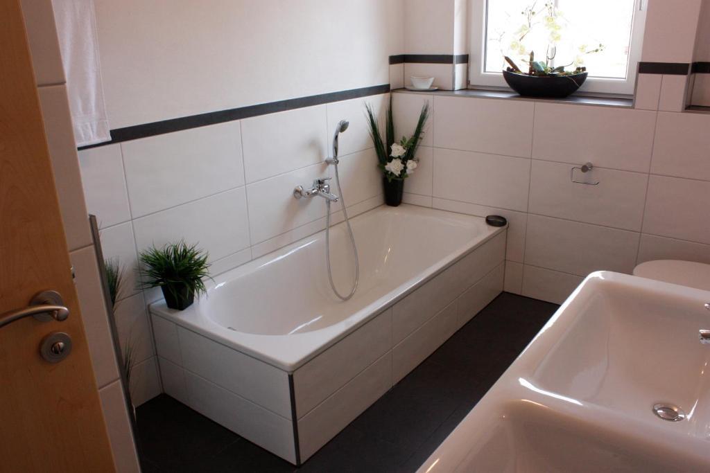 Wonnentaler Apartments Kenzingen Room photo